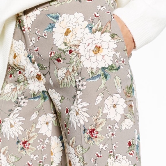 Zara Floral Dress Pants! - Picture 3 of 10
